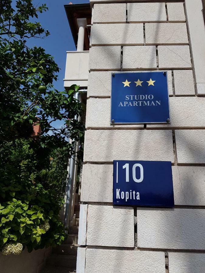 Studio Apartment Riva Sumartin Dış mekan fotoğraf